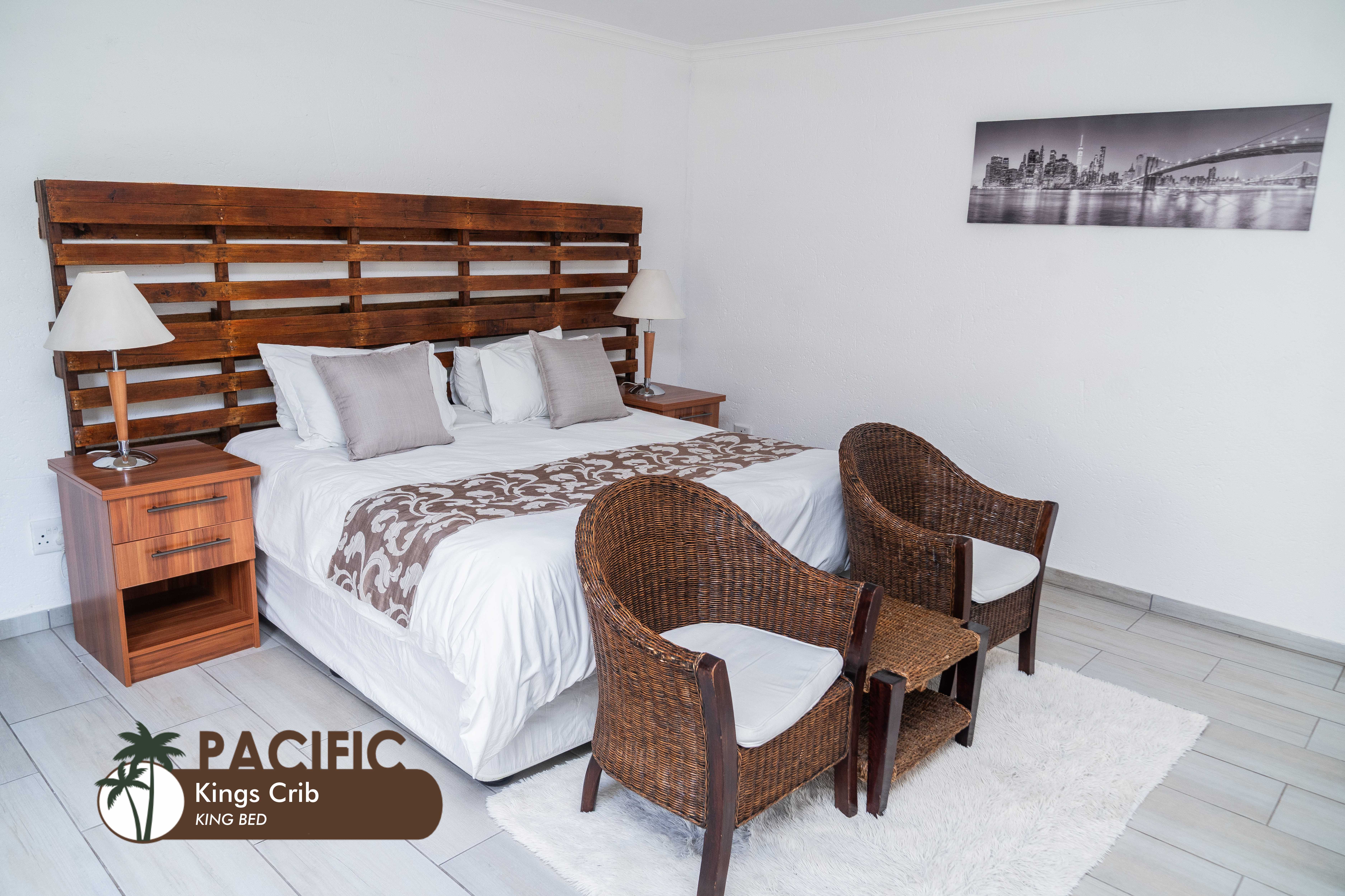 Kings and Queens Crib